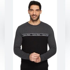 CALVIN KLEIN SIZE SMALL PULLOVER COLOR-BLOCK GREY AND BLACK LOGO SWEATSHIRT
